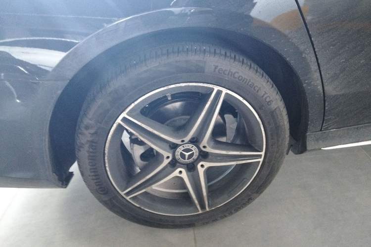 Used Mercedes-Benz E-Class 2020 Restyled E 300 L Sporty and Stylish Edition