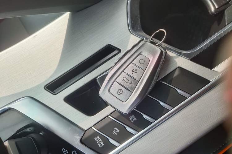 Used Geely Auto Coolray 2023 1.5T DCT Diamond Edition