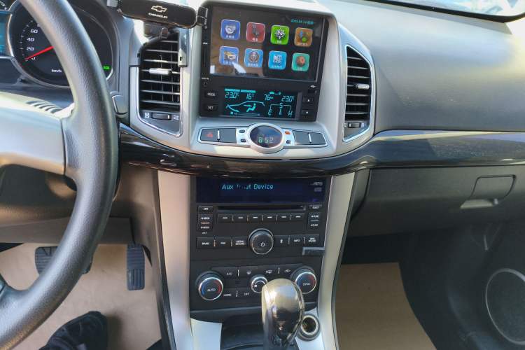 Used Chevrolet Captiva 2017 2.4L Two-Wheel Drive Luxury Edition 7 Seats
