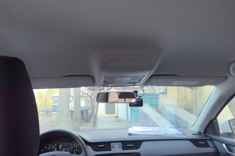 Used Skoda Octavia 2017 Classic Model 1.6L Automatic Standard Edition
