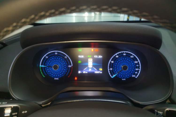 Used Hongqi E-QM5 2024 500km Range Edition
