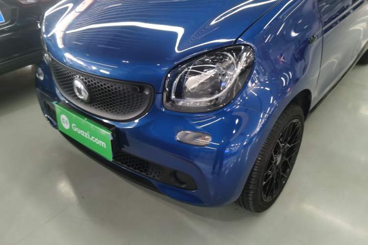 Used  forfour 2016 1.0L 52 kW Dynamic Edition