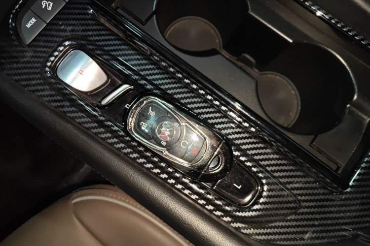 Used Buick Enclave 2020 28T Four-Wheel Drive Flagship Version
