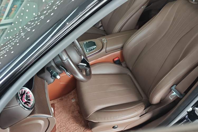 Used Mercedes-Benz E-Class 2023 E 300 L Stylish Model
