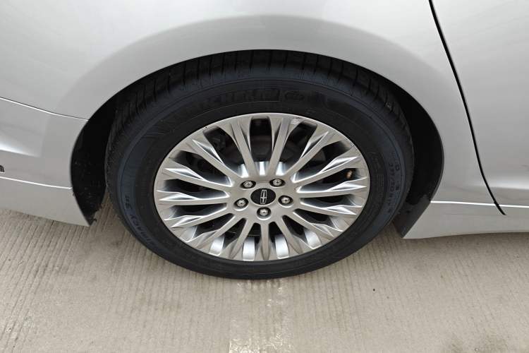 Used Lincoln MKZ 2014 2.0T Luxury Edition
