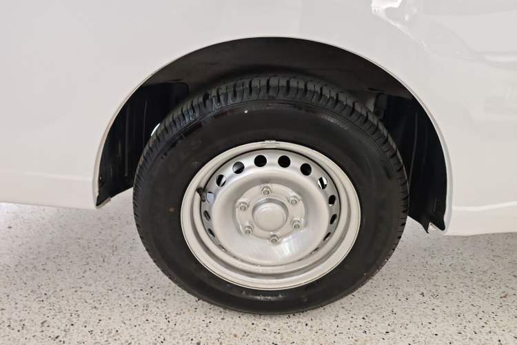 Used Wuling Yangguang 
