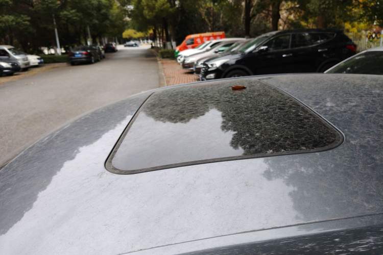 Used Roewe i5 2021 Revised Version 1.5L CVT Diamond Edition
