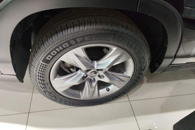 Used Toyota Highlander 2018 2.0T Four-Wheel Drive Luxury Version 7 Seats China VI Standard
