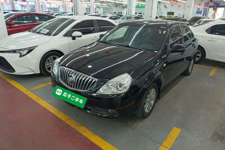 Used Buick Excelle 2013 1.5L Automatic Classic Model
