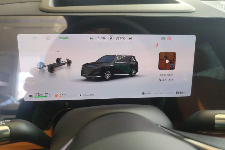 Used Hima AITO M8 2025 Extended-Range Max+ Version 53.4 kWh 6-Seater Edition
