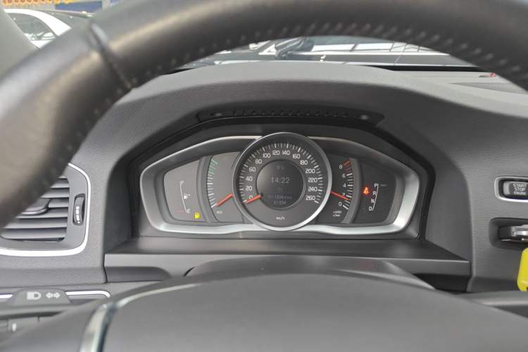 Used Volvo S60 2018 S60L T3 Smart Progress Edition