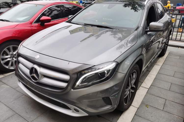 Used Mercedes-Benz GLA 2016 GLA 200 Fashion Model
