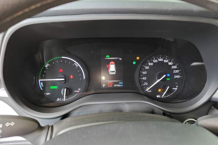 Used Toyota Sienna 2024 2.5L Hybrid Comfort Edition
