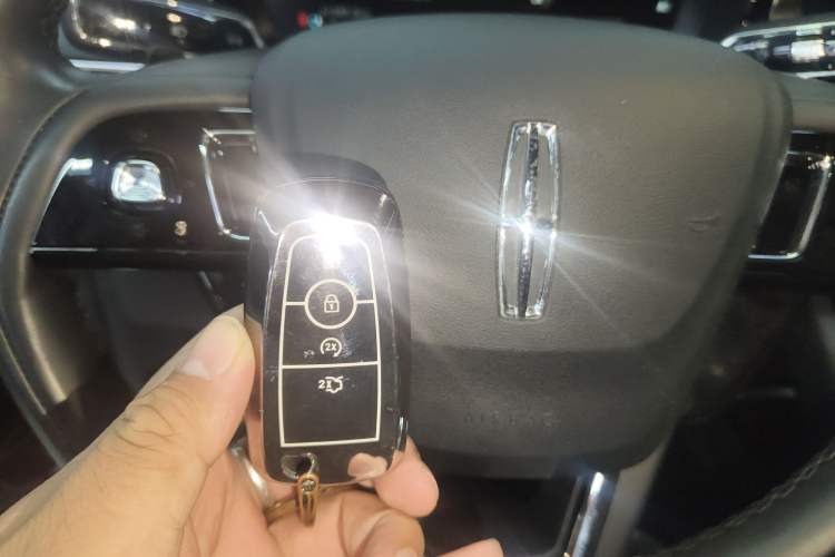 Used Lincoln Corsair 2022 2.0T Two-Wheel Drive Deluxe Edition
