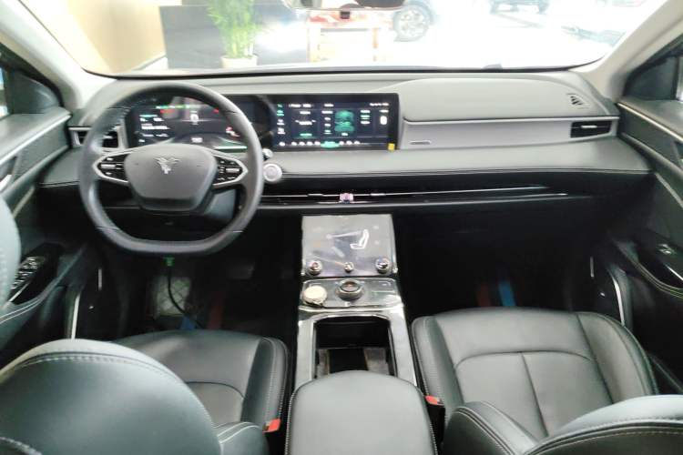 Used NETA U 2023 NETA U-Ⅱ Challenge Edition 400 U Show – Lithium Iron Phosphate
