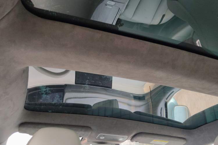 Used Hima Luxeed S7 2025 785 km Ultra