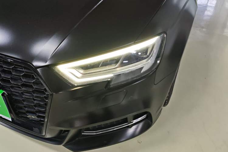 Used Audi A3 2020 Limousine 35 TFSI Fashion Edition China VI Emission Standard