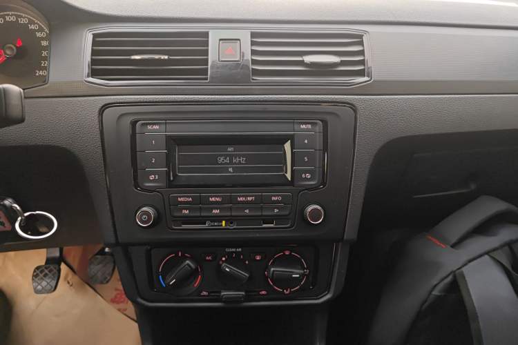 Used Volkswagen Santana 2021 1.5L Manual Fashion Edition