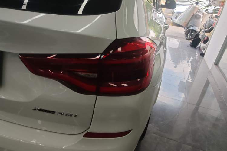 Used BMW X3 2019 xDrive30i Leading Model M Sport Package
