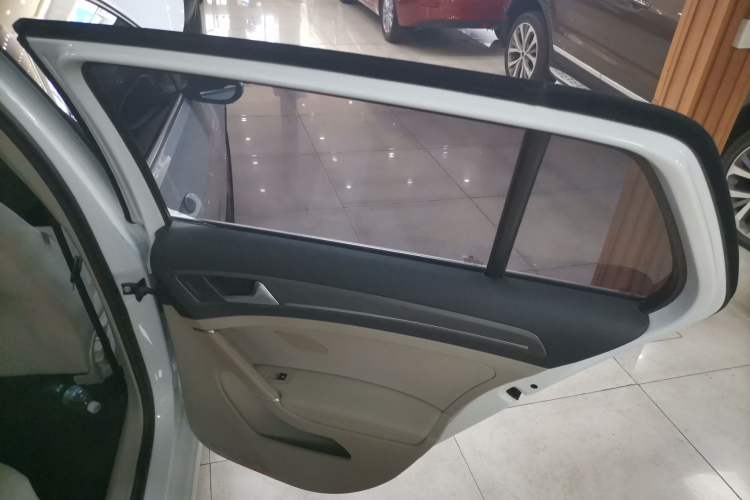 Used Volkswagen Golf 2014 1.4TSI Automatic Comfort Model
