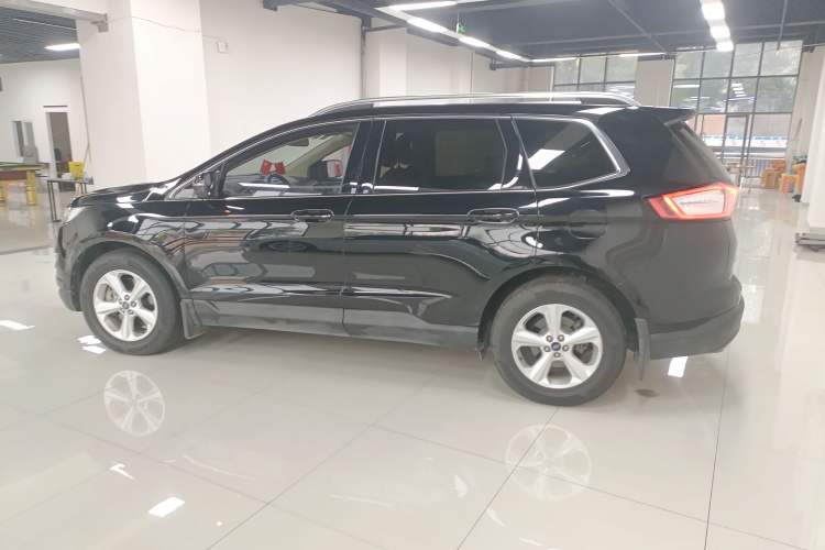 Used Ford Edge 2016 EcoBoost 245 Two-Wheel-Drive Titanium 5-Seater