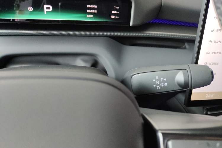 Used XPeng P7 2025 Model—702 Long Range Ultra
