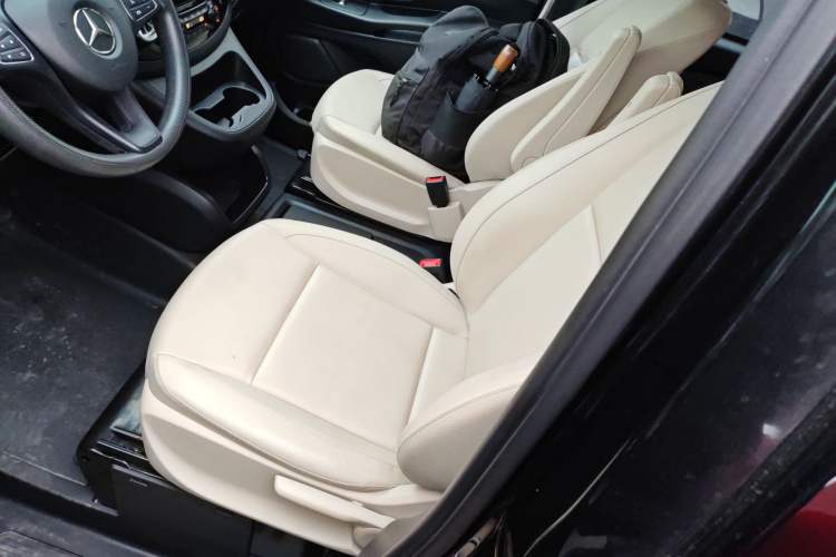 Used Mercedes-Benz Vito 2020 2.0T Elite Version 7 Seats