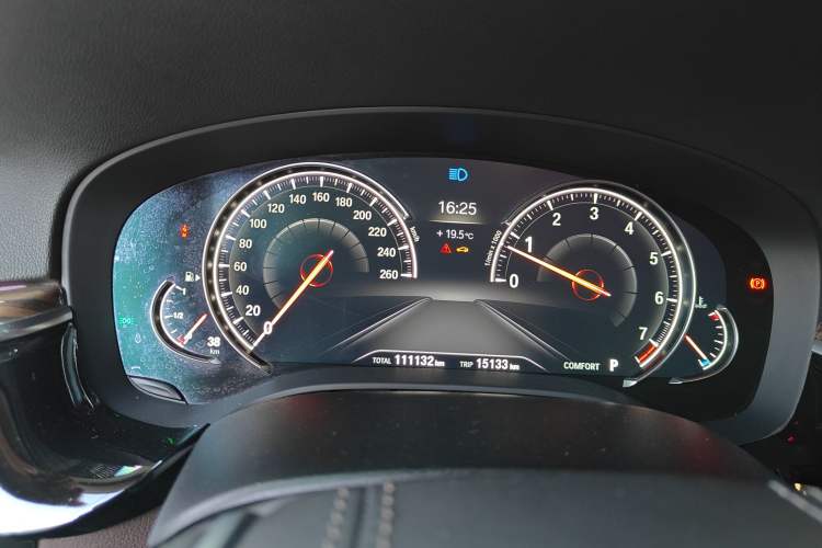 Used BMW 5 Series 2018 530Li Leading Edition Luxury Package