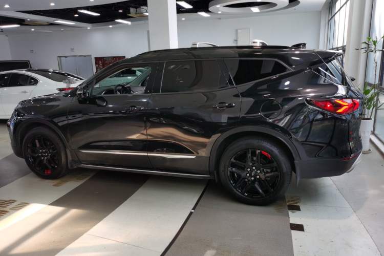 Used Chevrolet Blazer 2020 Redline 650T 7-Seater Ting Edition
