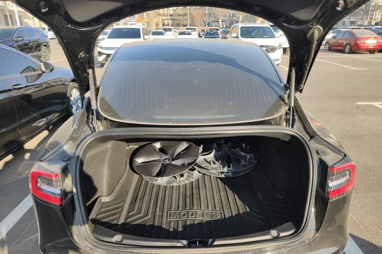 Used Tesla Model 3 2019 Standard Range Rear-Drive Upgraded Version
