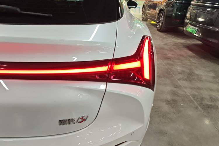 Used NETA S Shooting Brake 2024 Range-Extended 300 Standard Edition
