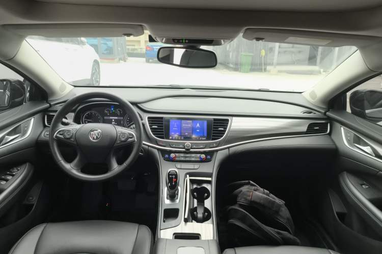 Used Buick LaCrosse 2022 552T Luxury Version
