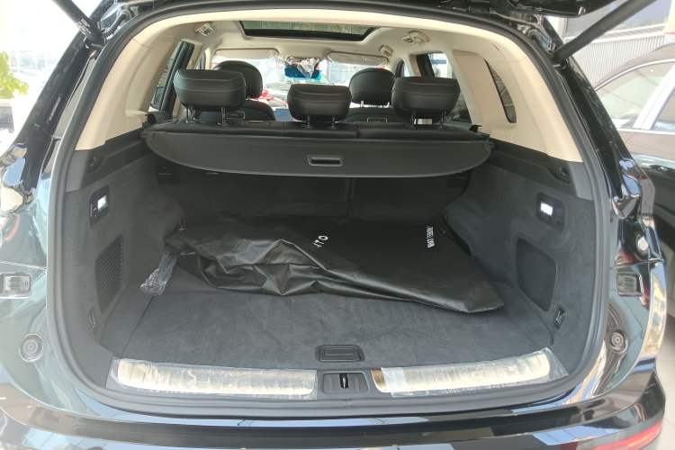 Used Hima AITO M7 2024 1.5T Rear-Drive Plus Version 5 Seats
