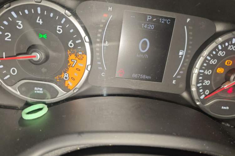 Used  Renegade 2017 180T Automatic High-Energy Version