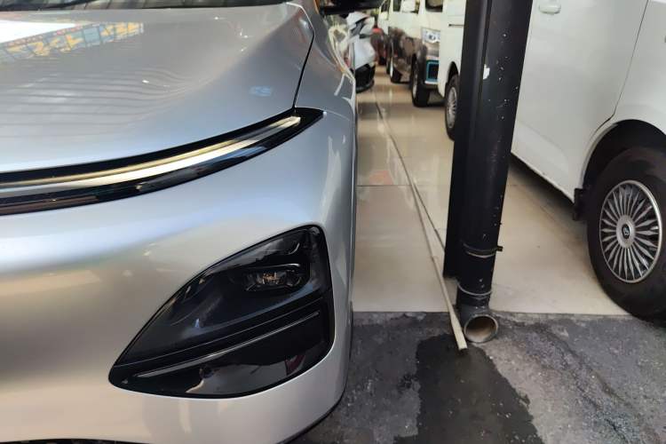 Used XPeng G6 2025 625 Long-Range Max Flagship Edition