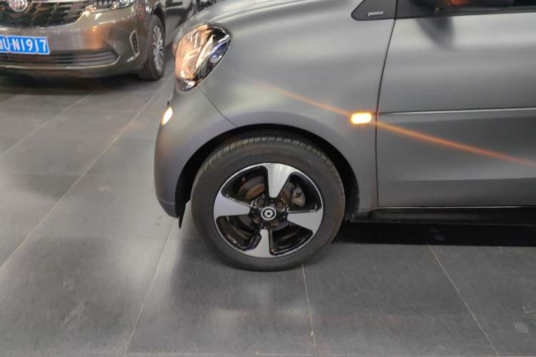 Used  fortwo 2018 1.0L 52kW Hardtop Passion Edition China V Standard
