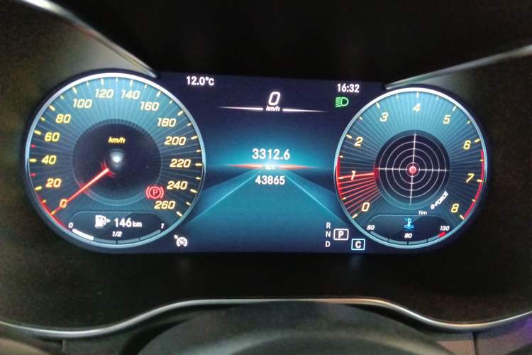 Used Mercedes-Benz GLC 2022 Second Facelift GLC 260 L 4MATIC Luxury Edition