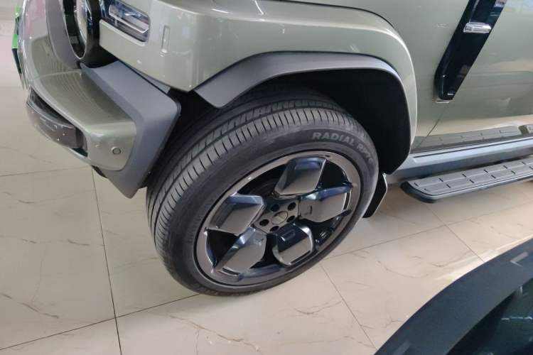 Used  V23 2025 501 Four-Wheel Drive Intelligent Driving Version