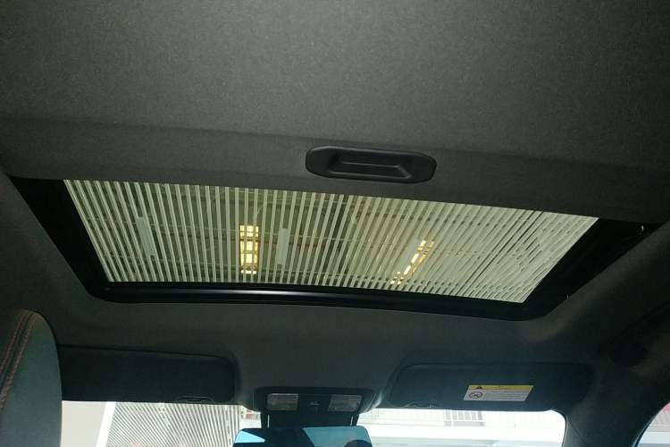 Used Dongfeng Aeolus Yixuan 2022 230T Automatic Tiger Roar Edition
