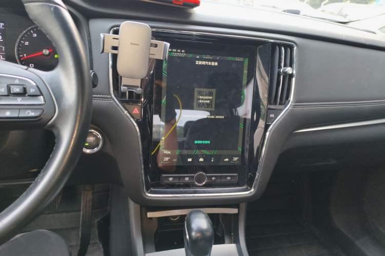 Used Roewe i6 2017 20T Automatic Internet Smart Edition