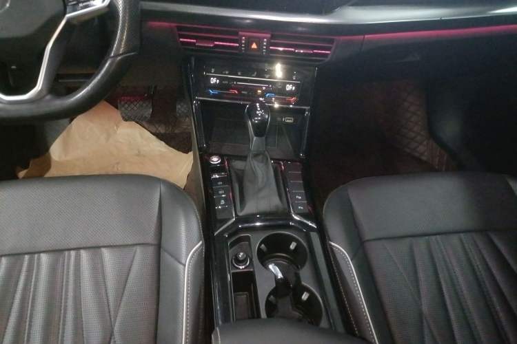 Used Volkswagen Passat 2022 330TSI Luxury Edition
