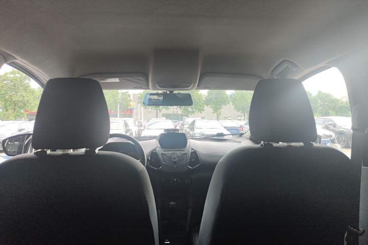 Used Ford EcoSport 2013 1.5L Manual Comfort Model
