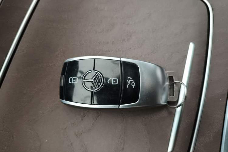 Used Mercedes-Benz E-Class 2023 E 260 L 4MATIC