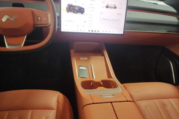 Used ONVO L60 2024 60 kWh All-Wheel Drive
