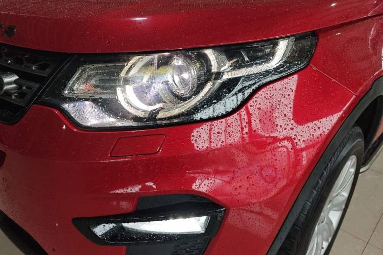 Used Land Rover Discovery Sport 2018 240 PS SE Version
