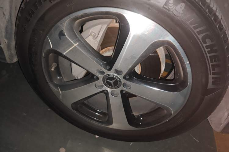 Used Mercedes-Benz GLC 2019 GLC 260 L 4MATIC Dynamic Model
