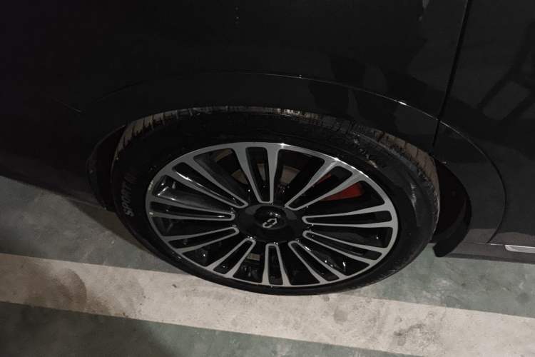 Used Hima AITO M9 2024 All-Electric Ultra Version 100 kWh 6-Seater Model