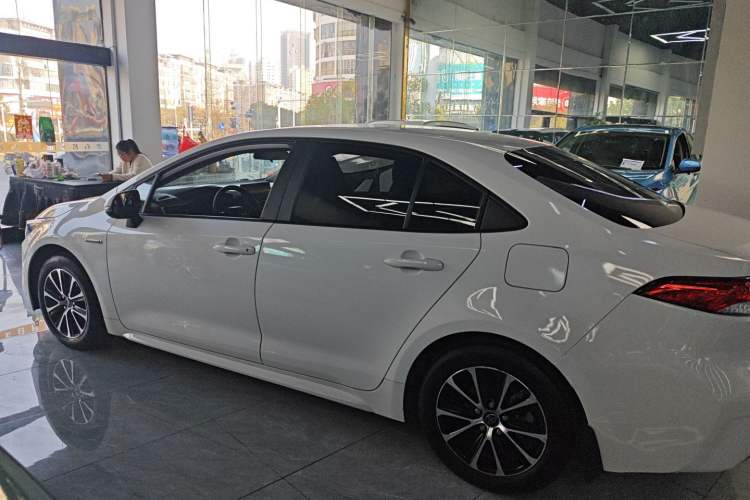 Used Toyota Levin 2023 Smart Electric Hybrid Dual-Engine 1.8L Leading Edition
