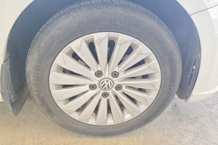 Used Volkswagen Lavida 2019 1.5L Automatic Comfort Edition China VI Standard