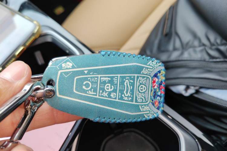 Used Geely Auto FX11 2023 1.5TD DCT Prestige Edition
